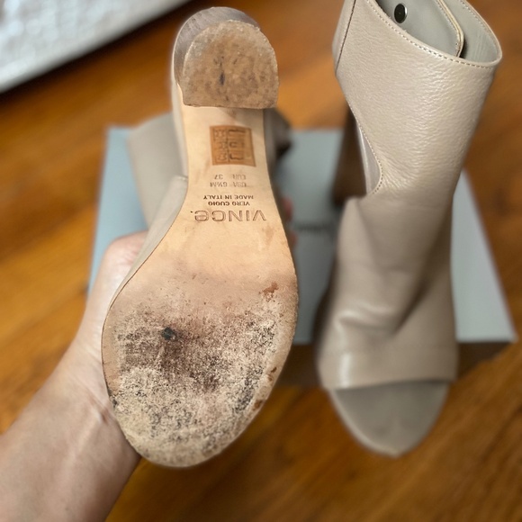 VINCE block heel sandals, Size: 6.5, Beige - Picture 3 of 9